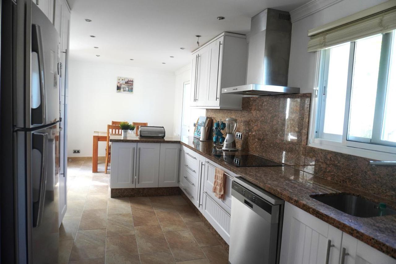 Villa Seaview Suncoast Luxury Малага Экстерьер фото